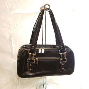 Perlina Soft Leather Shoulder Bag